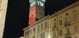 La Guida - Illuminare la torre civica di Cuneo per Natale con la scritta “Cessate il fuoco, ora!”