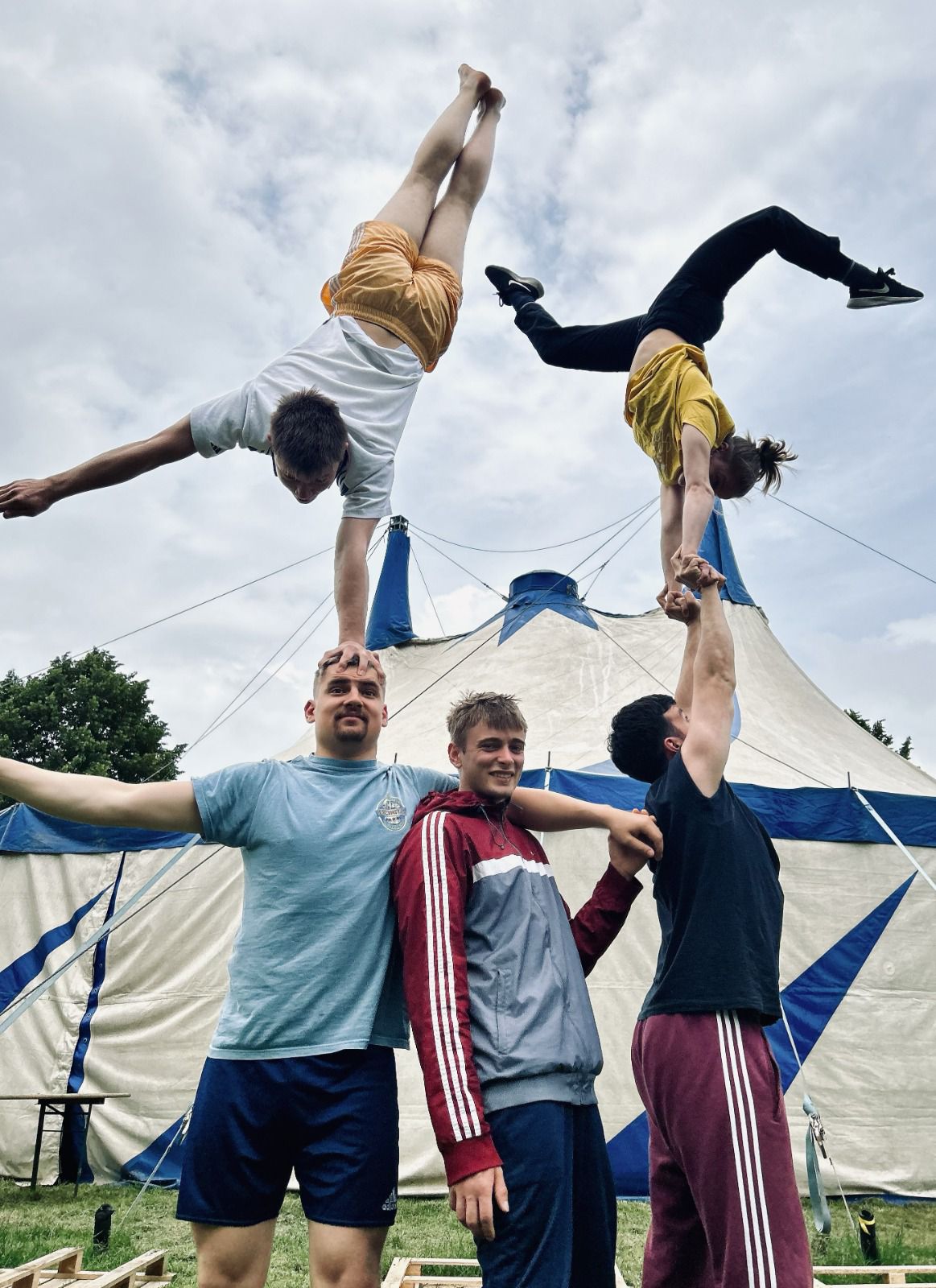 Circo: a Savigliano uno show di cinque circensi dell’università di Rotterdam