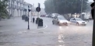 La Guida - Nubifragio a Marene, strade allagate (video)