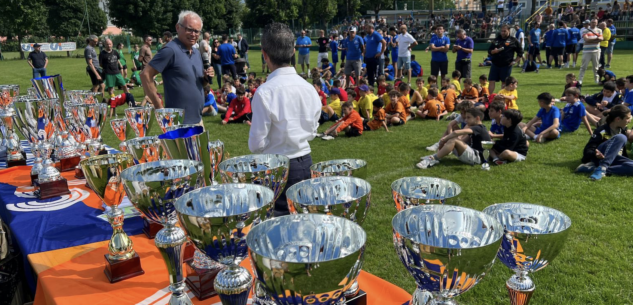 La Guida - Premiazione dei campionati di calcio a 11 del Csi Provinciale
