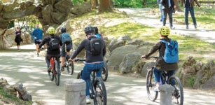 In bici tra parchi e aree naturalistiche alla scoperta delle Residenze Sabaude La Guida - In bici tra parchi e aree naturalistiche alla scoperta delle Residenze Sabaude