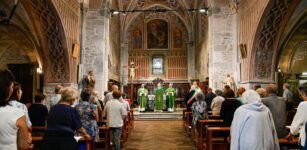 La Guida - Il cardinal Bertone ha celebrato la Messa a Sampeyre