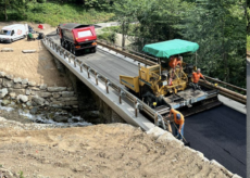 La Guida - Conclusi i lavori al ponte sul rio Giulian lungo la strada provinciale 26 per Oncino