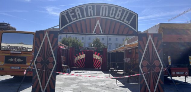 La Guida - Mirabilia porta al Foro Boario due teatri in miniatura su ruote, giochi e bancarelle