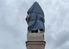 La Guida - Si inaugura la statua restaurata di Barbaroux