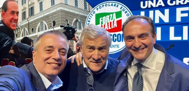 La Guida - Alberto Cirio al B Day di Forza Italia a Paestum