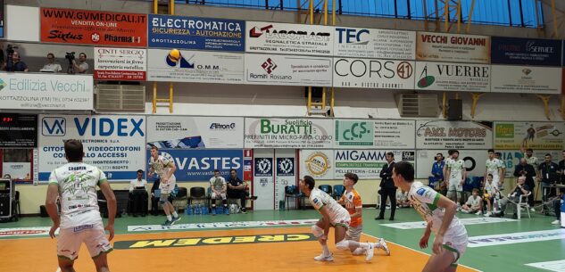 La Guida - Volley maschile, Cuneo non trova la rimonta e cede 3 a 1 a Grottazzolina
