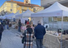 La Guida - Caraglio, vent’anni di Fiera Aj a Caraj e terza Sagra della Bagna cauda