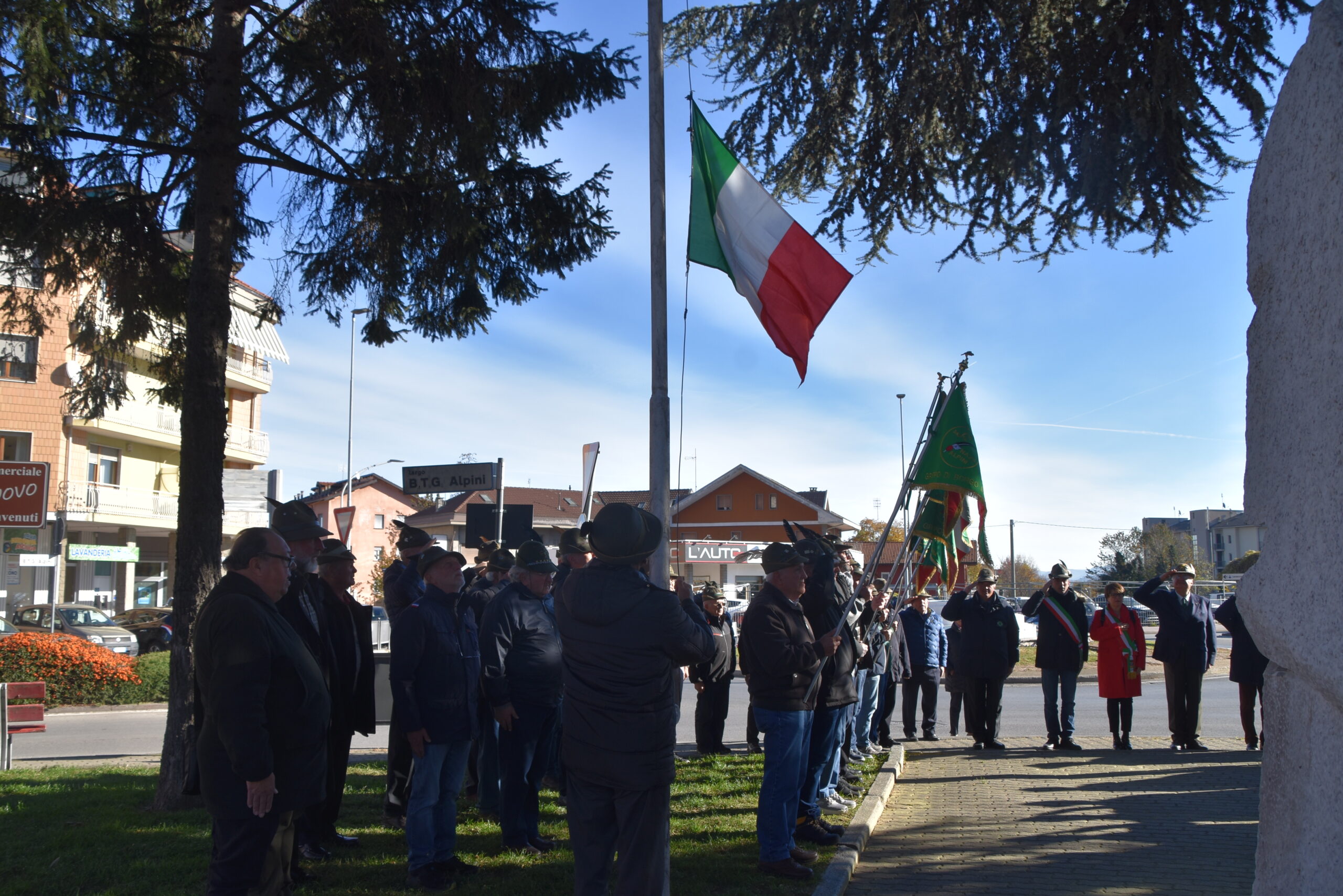 Alpini in festa in Valle Bronda per il 45° di fondazione del Gruppo