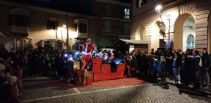 Peveragno la festa di accensione delle luci di Natale La Guida - Peveragno la festa di accensione delle luci di Natale
