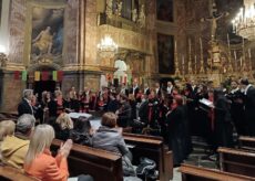 La Guida - Caraglio, in tanti sono stati coinvolti dalla musica de I Polifonici e i Musici del Marchesato al concerto di Natale (video)