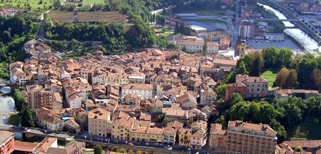 La Guida - Ceva, strada interrotta al Villarello per lavori di consolidamento al cavalcavia ferroviario