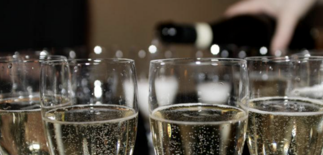La Guida - Vitivinicoltura cuneese sempre più forte: spumante batte champagne