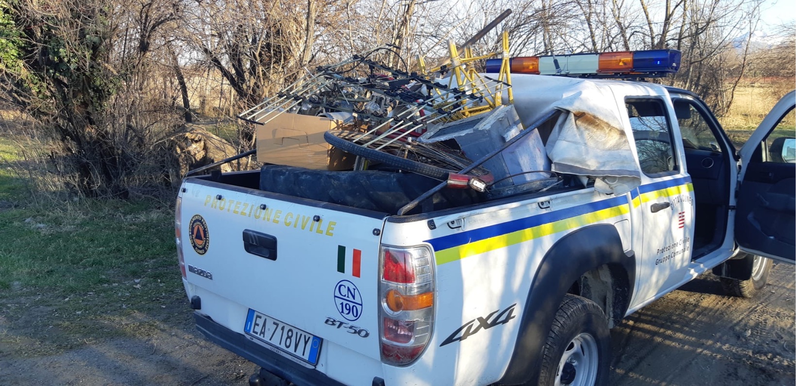 La Protezione civile all’opera nell’Oltregesso