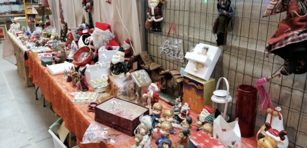 Sabato 3 febbraio mercati straordinari di Emmaus La Guida - Sabato 3 febbraio mercati straordinari di Emmaus