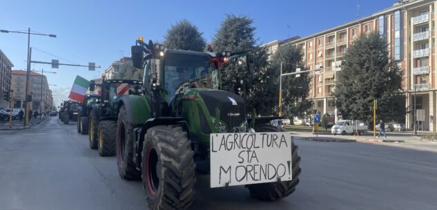 La Guida - A Fossano arrivano gli agricoltori in protesta