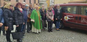 Una nuova vettura per l’associazione “Raggi di Bene” La Guida - Una nuova vettura per l’associazione “Raggi di Bene”