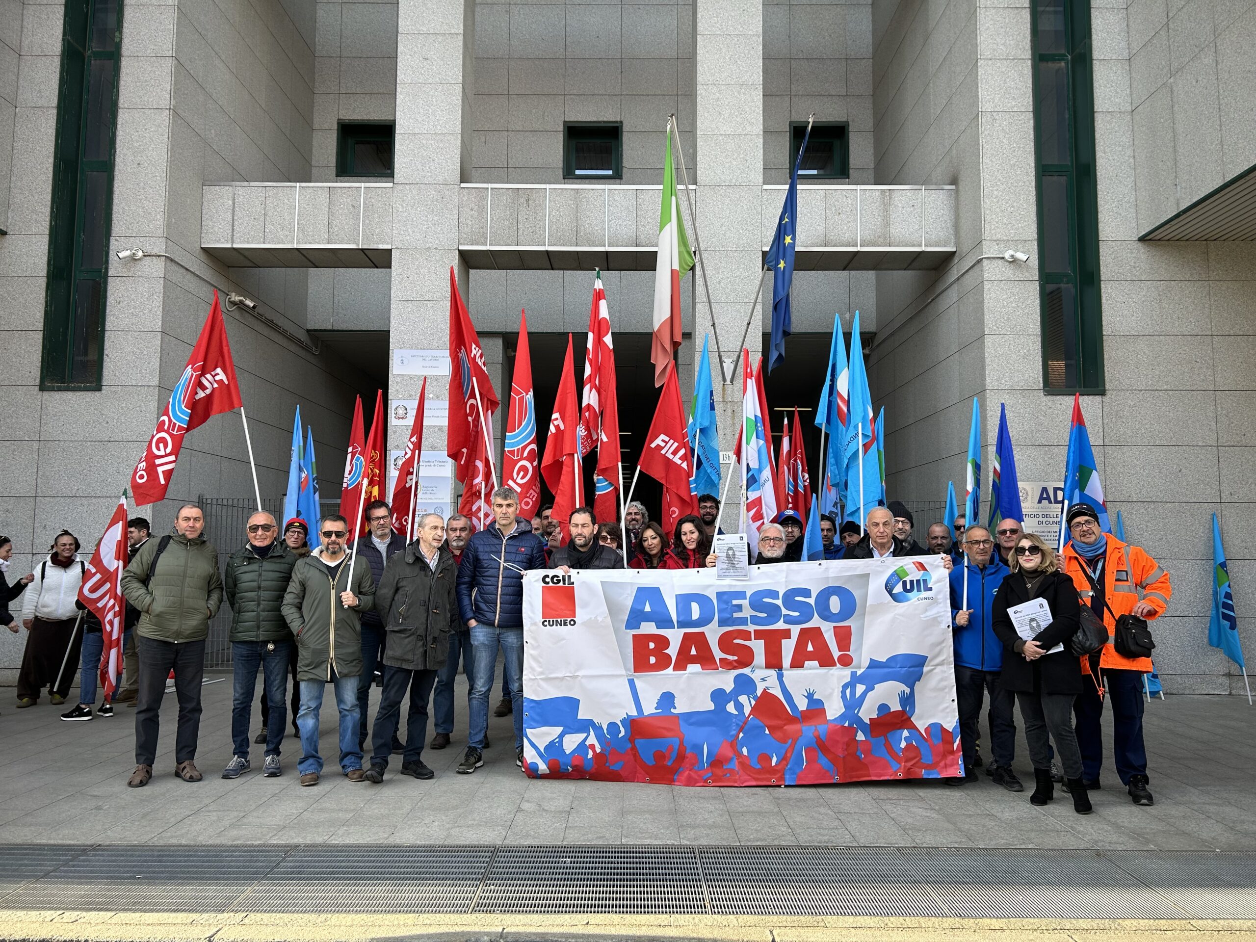 “Servono più controlli e più ispettori”, i sindacati contro le tragedie sul lavoro