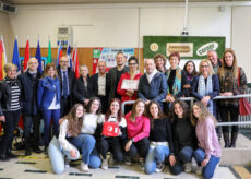 La Guida - Il Cuneo Volley per il territorio: inaugurato il primo defibrillatore al “Grandis”