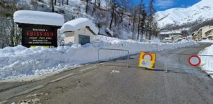 Strada chiusa dal bivio per Oncino sino a Crissolo La Guida - Strada chiusa dal bivio per Oncino sino a Crissolo