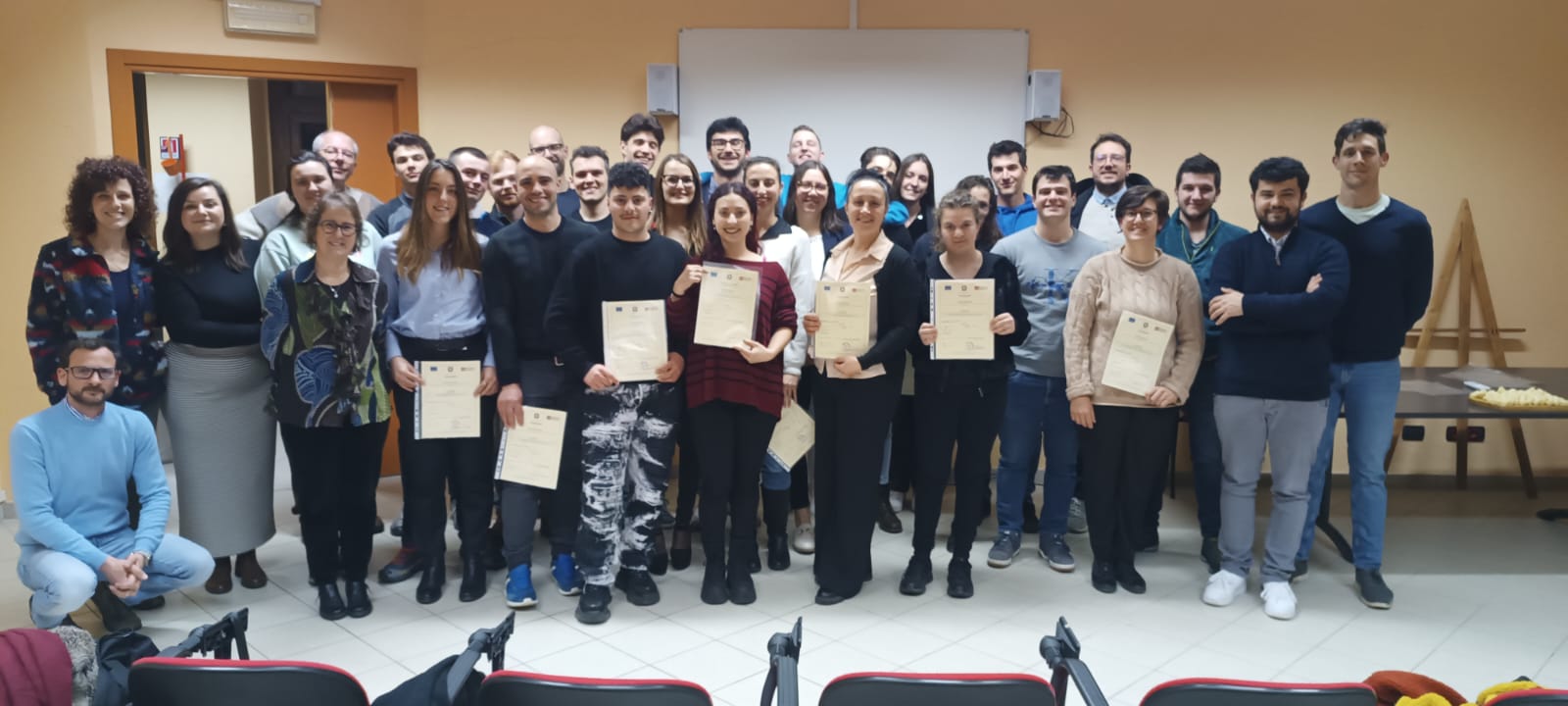 Quaranta diplomati in Produzioni Lattiero Casearie