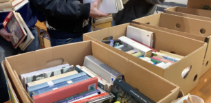 La Guida - Libri usati per finanziare la solidarietà (video)