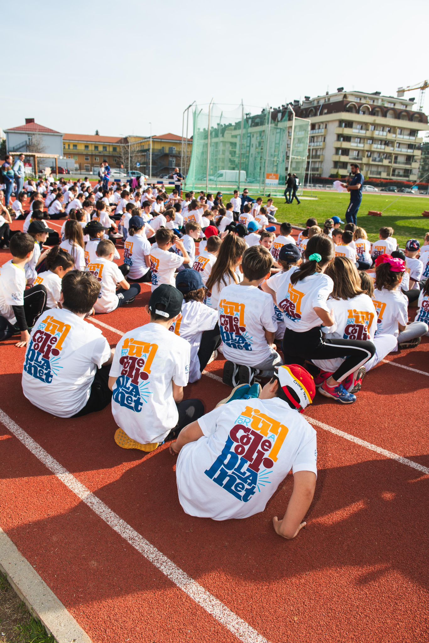 300 studenti al campo d’atletica per la Giornata mondiale dell’acqua