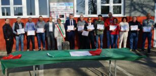 La Guida - Inaugurato un defibrillatore a Roddi