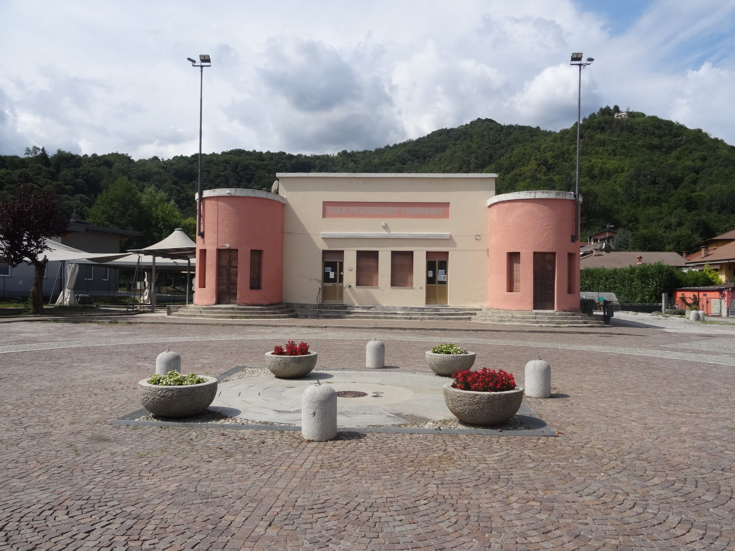 A Bernezzo si inaugura la sala polivalente