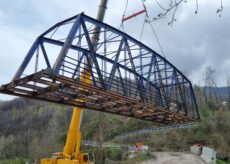 La Guida - Rimosso il vecchio ponte di Borgata Dho a Roccaforte Mondovì