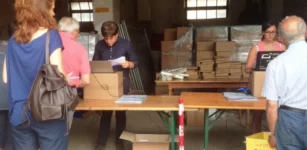 Iniziata la distribuzione di sacchetti e calendari per la raccolta differenziata La Guida - Iniziata la distribuzione di sacchetti e calendari per la raccolta differenziata