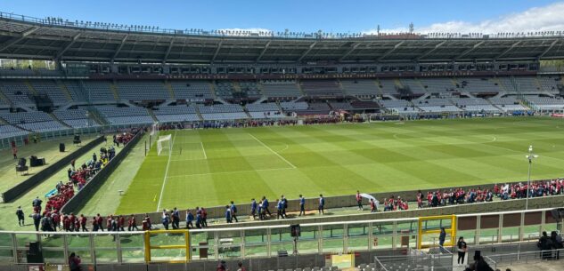 La Guida - L’A.S.D. Boves MDG Cuneo sul campo dello stadio Olimpico prima di Toro-Frosinone