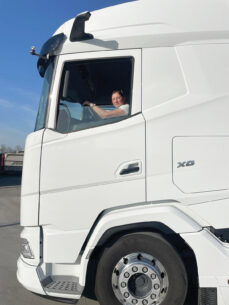 Paola Nicolino camionista di Paesana