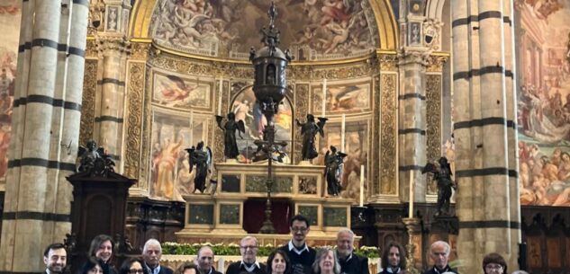 La Guida - Il coro Ciantur ‘d Vudìer si esibisce a Siena