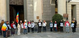 La Guida - Un appello per la pace, cartelli di “cessate il fuoco” a Cuneo