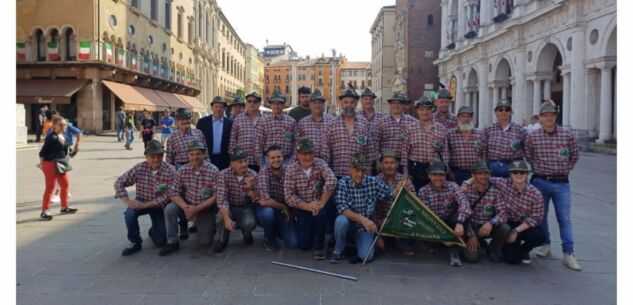 La Guida - Gli Alpini di Paesana all’Adunata di Vicenza