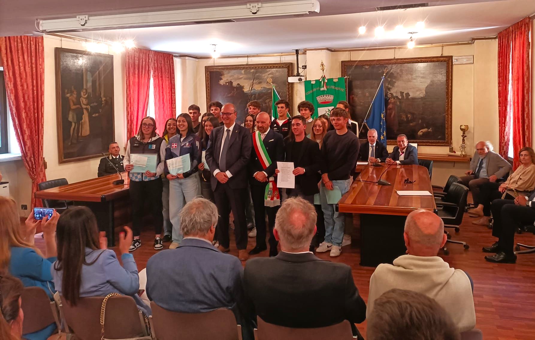 Talenti nello studio e nello sport premiati dal ministro Valditara