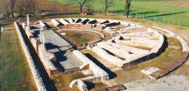 La Guida - Complesso del teatro, anfiteatro e Museo archeologico