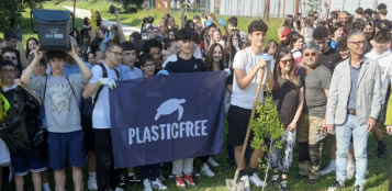 La Guida - Mercato del riciclo della plastica al Bonelli di Cuneo