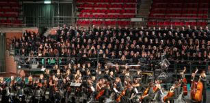 La Guida - A Busca la messa in scena dei Carmina burana