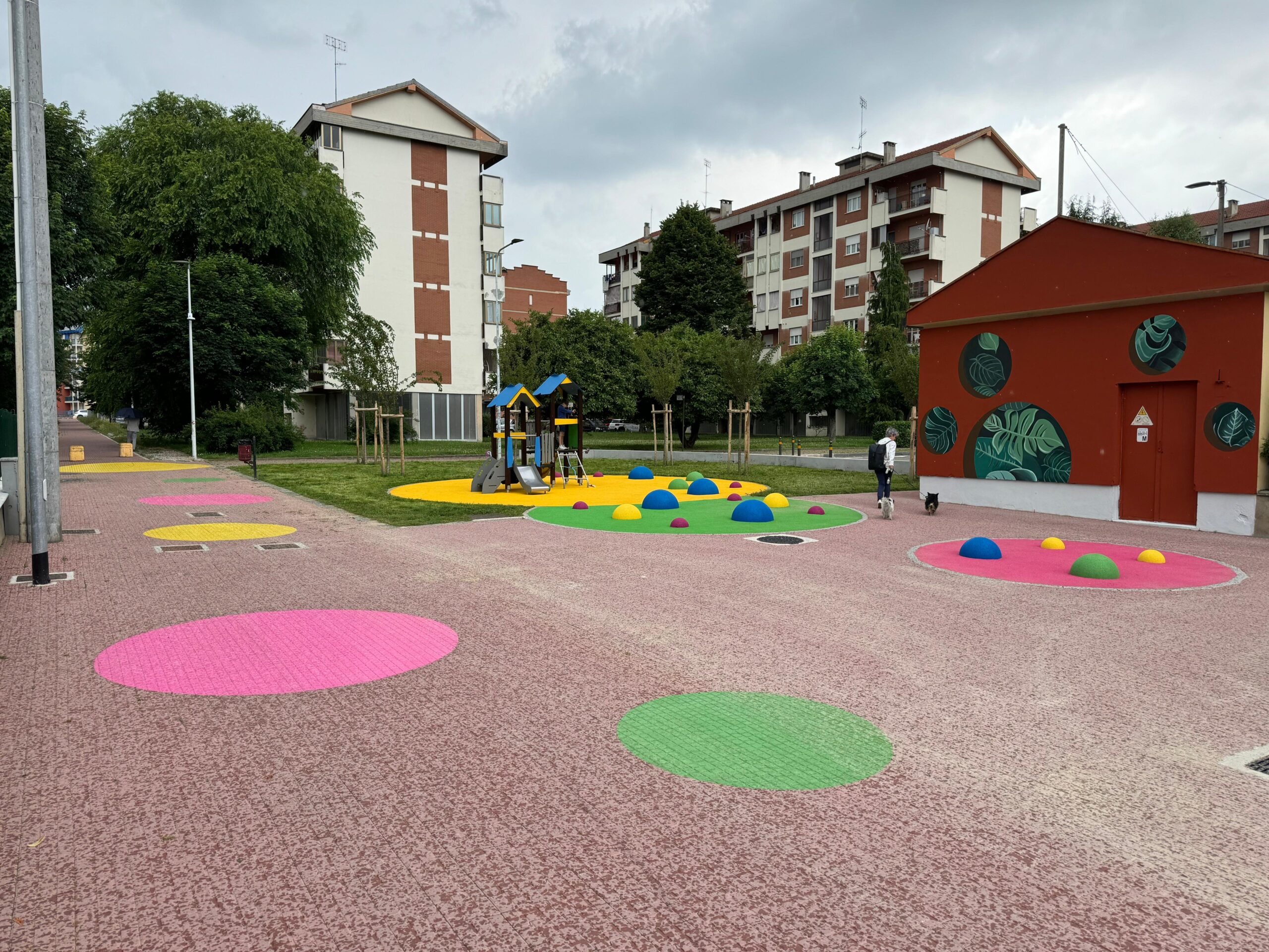 Inaugurata la nuova piazza scolastica nel quartiere Donatello