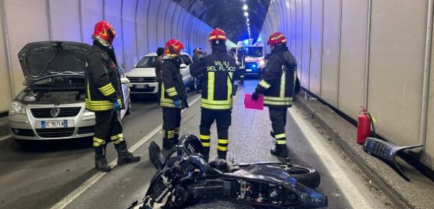 La Guida - Maxi incidente in un tunnel a Vicoforte: tre feriti, otto veicoli coinvolti