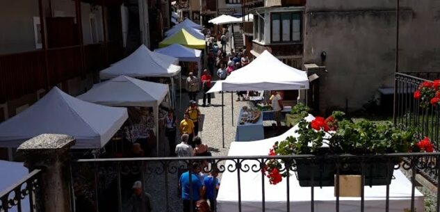 La Guida - Mercatino di San Giovanni domenica a Crissolo