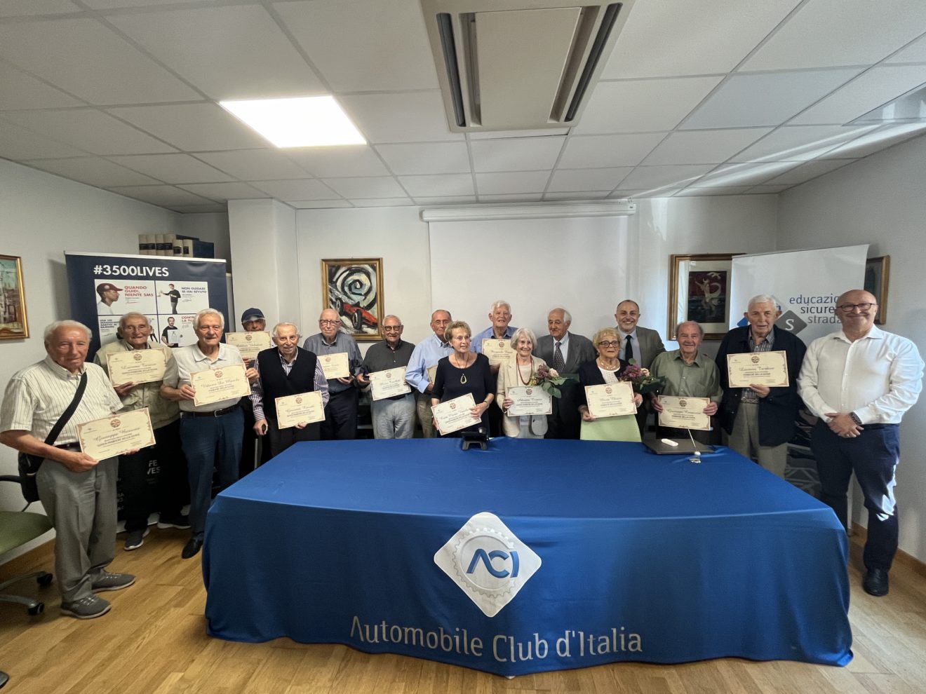 L’Aci ha premiato i “pionieri” e “super pionieri” della guida