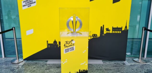 La Guida - Oltre 7.000 persone per il trofeo della partenza del Tour de France
