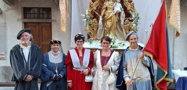 La Guida - Compagnia di Sant’Omobono di Boves alla processione della Madonna del Carmine