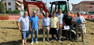 Alba, iniziato l’ampliamento del parcheggio vicino alla stazione ferroviaria del Mussotto La Guida - Alba, iniziato l’ampliamento del parcheggio vicino alla stazione ferroviaria del Mussotto