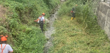 La Guida - La squadra Aib di Paesana ha ripulito il letto del torrente Agliasco