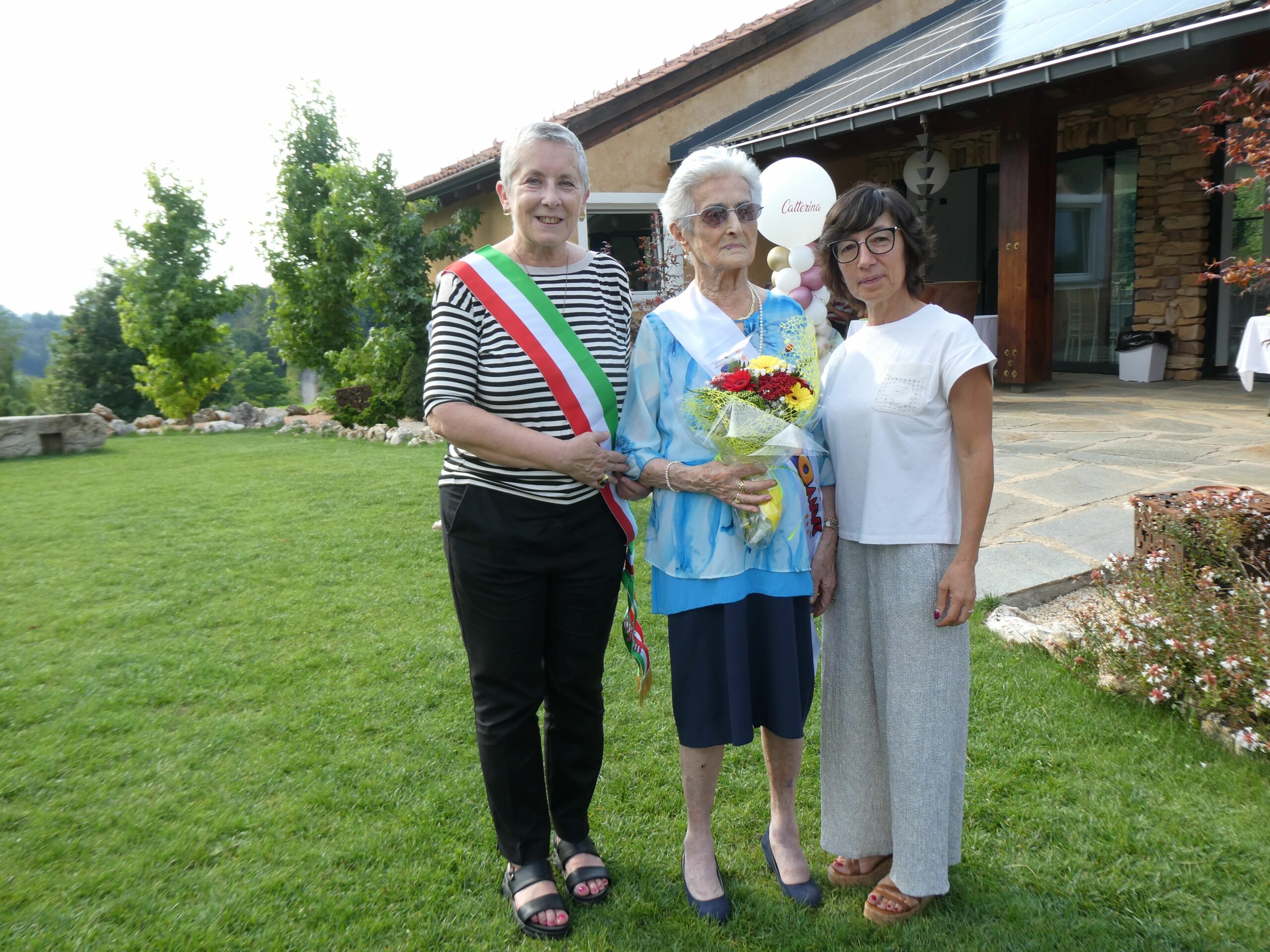Grande festa per i 100 anni di Catterina “Rina” Burdizzo (foto)