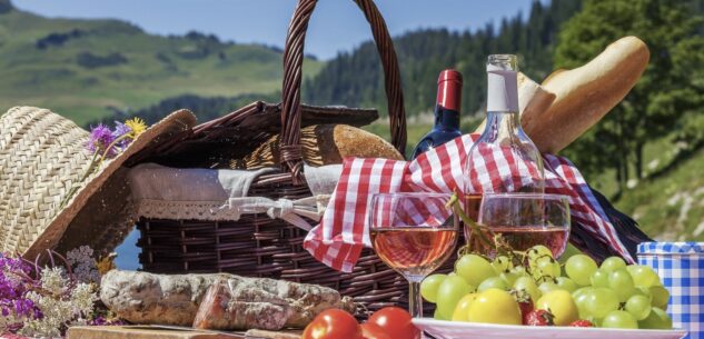 La Guida - A Paesana un picnic con la banda musicale